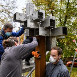 Instalace Kříže smíření 5